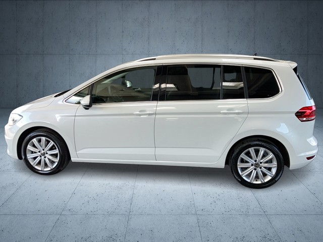 VW - Touran 2.0 TDI DSG Highline 7-Sitze+AHK+RFK+Navi_5 VW - Touran 2.0 TDI DSG Highline 7-Sitze+AHK+RFK+Navi_5