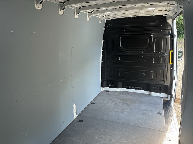 VW - Crafter 35 Kasten 2.0 TDI Autom. LANG+HOCH NAVI_4 VW - Crafter 35 Kasten 2.0 TDI Autom. LANG+HOCH NAVI_4