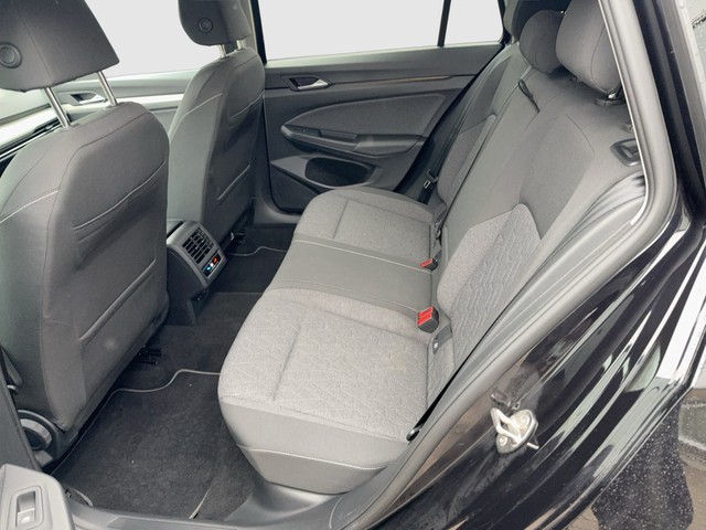 VW - Golf VIII Variant 1.5 eTSI DSG Move ACC+LED+NAVI_3