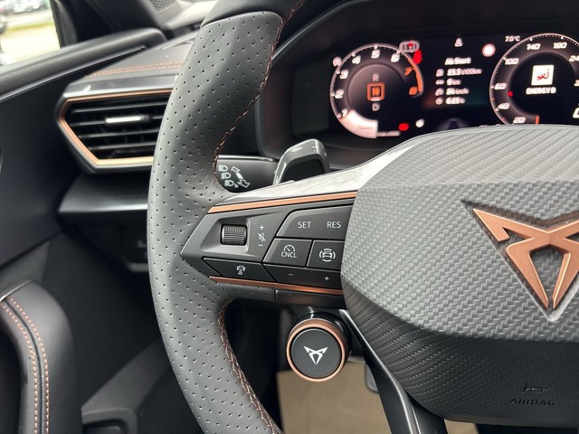 CUPRA - Leon Sportstourer 2.0 TSI 4Drive VZ DCC+NAVI+SHZ+LED_8