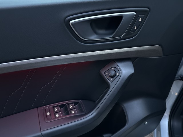 Seat - Ateca 2.0 TDI DSG Xperience ACC+DCC+LED+NAVI_5