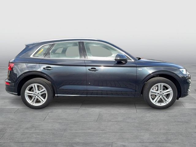 Audi - Q5 40 TDI S-line quattro sport NAVI+AHK+LED_9
