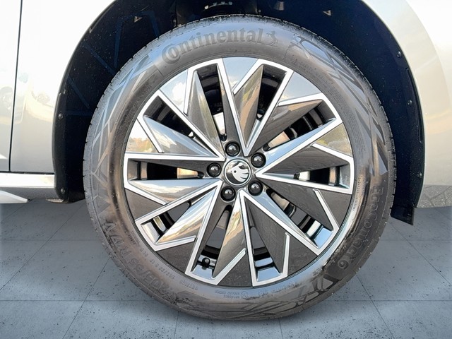 CUPRA - Formentor 2.0 TSI DSG 4Drive VZ AHK+DCC+LED+19"_12