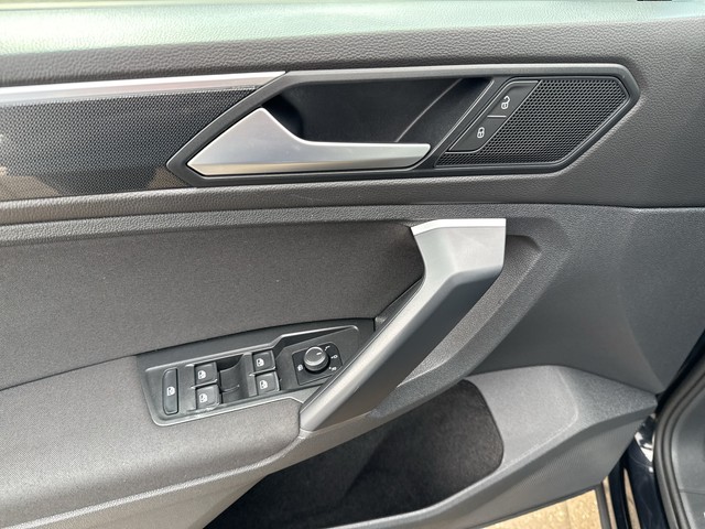 VW - Tiguan 2.0 TDI DSG Life AHK+ACC+LED+NAVI+LM17"_6