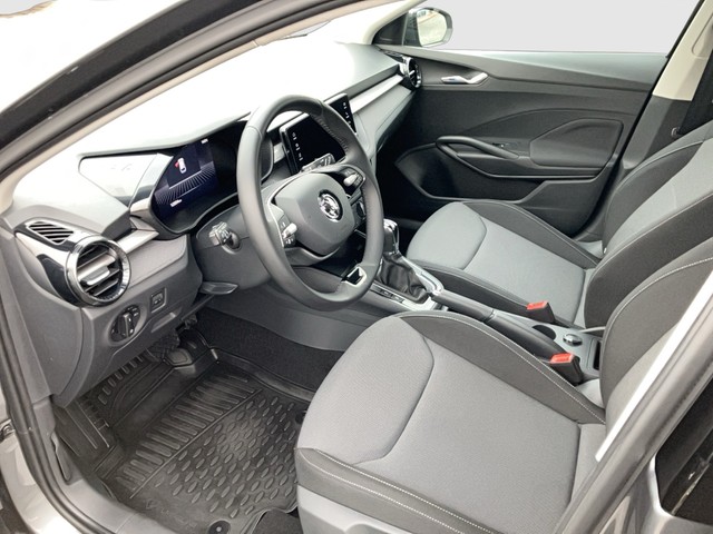 Skoda - Fabia 1.0 TSI DSG Selection LED MFL PDC SHZG TEMP_12