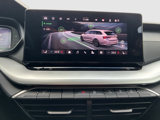 Skoda - Octavia Combi 1.5 TSI mHEV Essence Virtual+LED+Sitzhzg._10