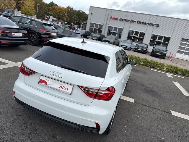 Audi - A1 Sportback 25 TFSI S-tronic advanced phone box_5