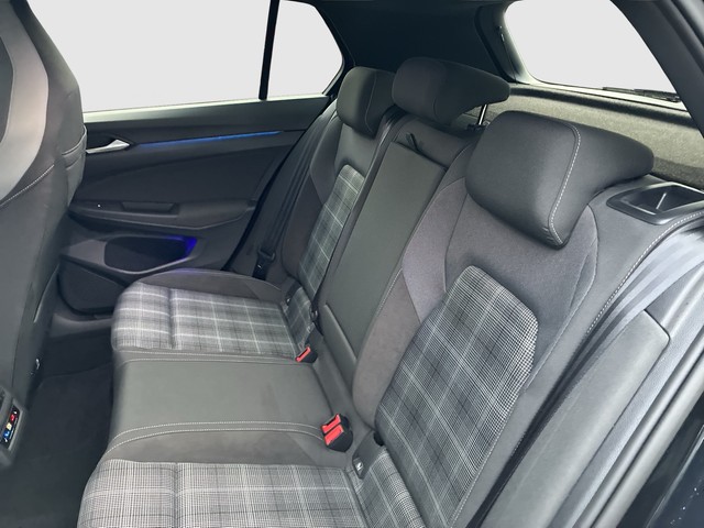 VW - Golf VIII Lim. 2.0 TDI DSG GTD AHK+ACC+PANO+LED_4