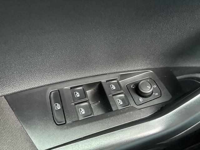 VW - Passat Variant1.5 TSI eHybrid 150 kW BUSINESS_13