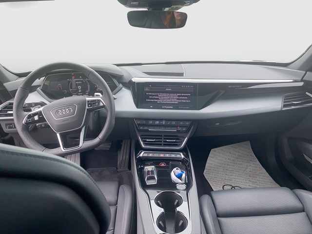 Audi - e-tron GT quattro quattro MATRIX+B&O_2