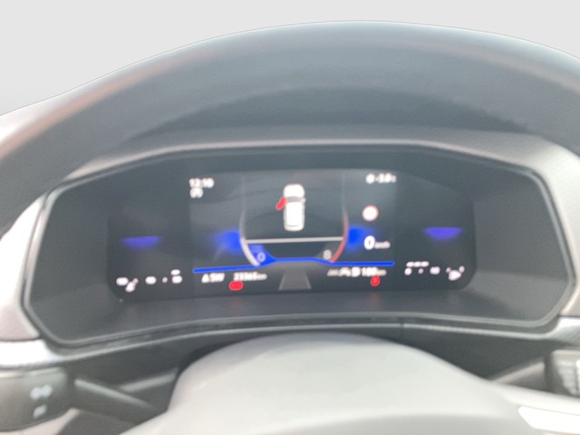 VW - Passat Variant 2.0 TDI DSG Conceptline LED NAVI_2