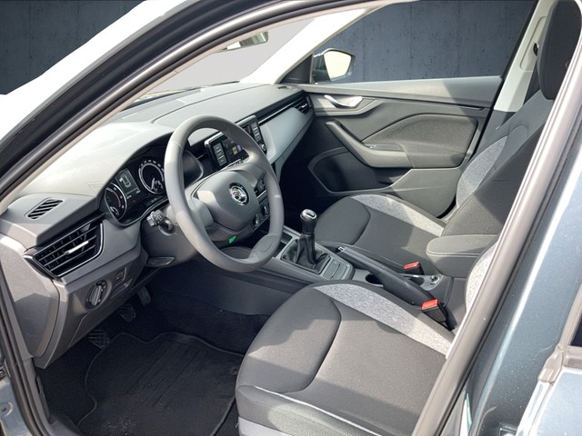 Skoda - Kamiq 1.0 TSI Active KLIMA LED PDC SHZG TEL_14