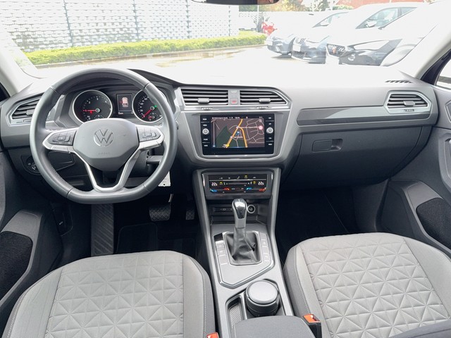 VW - Tiguan 2.0 TDI DSG Life AHK+ACC+LED+NAVI+LM17"_2