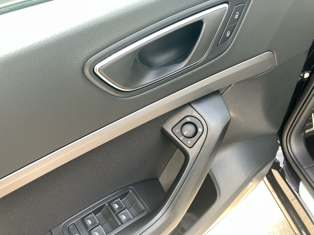 Seat - Ateca FR 1.5 TSI FR ACC+LED+NAVI+SHZG+PDC+LM17"_5