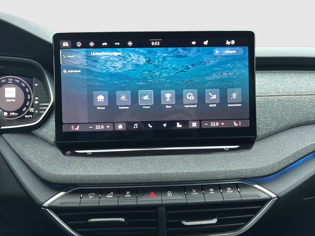 Skoda - Octavia Combi 2.0 TDI DSG Selection Head-Up+Virtual+Navi_9