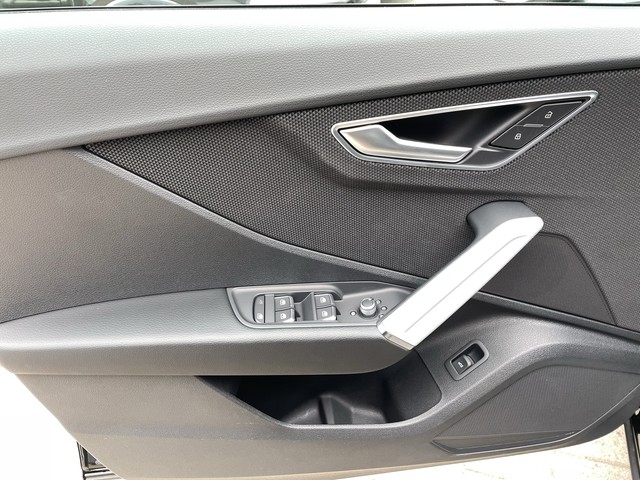 Audi - Q2 35 TFSI S-tronic S line LED+NAVI+ACC+KAMERA_5