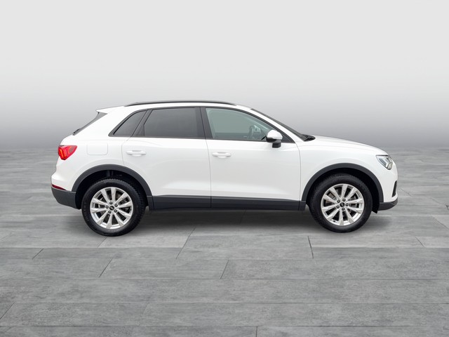 Audi - Q3 45 TFSIe LED Navi 18" GJR ACC SHZ_10