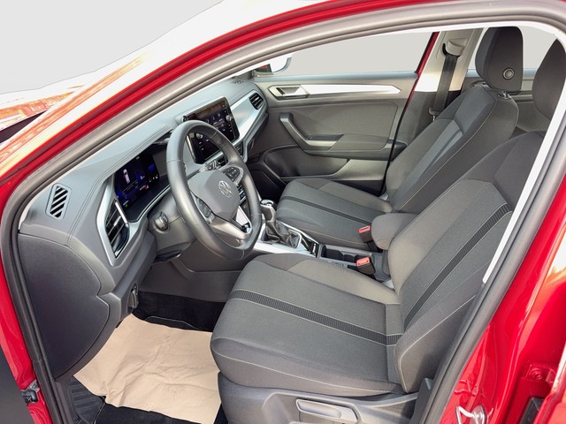 VW - T-Roc 1.5 TSI DSG Life RFK LED Parklenk_15