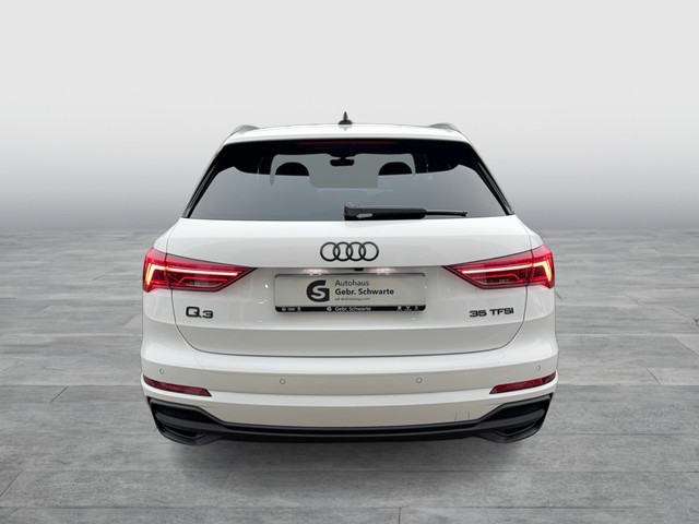 Audi - Q3 35 TFSI S-tronic S line AHK+ACC+LED+NAVI+SHZG_11