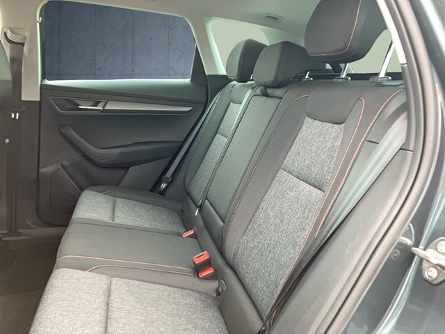 Skoda - Karoq 2.0 TDI DSG Clever 4x4 NAV+AHK+RFK+LED+ACC_3 Skoda - Karoq 2.0 TDI DSG Clever 4x4 NAV+AHK+RFK+LED+ACC_3