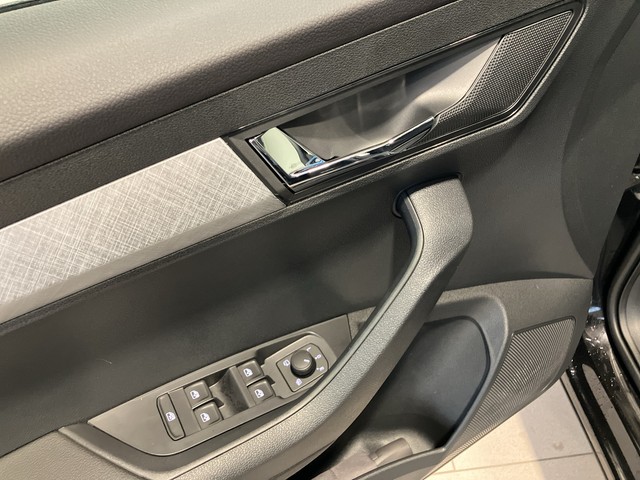 Skoda - Karoq 1.5 TSI DSG Selection LED+NAVI+SHZG+KAMERA_5