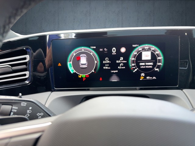 VW - Crafter Kasten 35 TDI lang Hochdach AHK+GRA+RFK_16 VW - Crafter Kasten 35 TDI lang Hochdach AHK+GRA+RFK_16