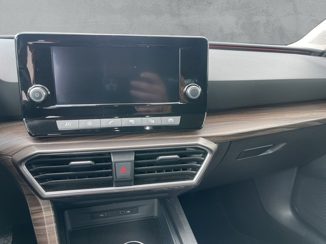 Seat - Leon 1.5 TSI Xcellence AHK LED LM17 PDC SHZG_5 Seat - Leon 1.5 TSI Xcellence AHK LED LM17 PDC SHZG_5