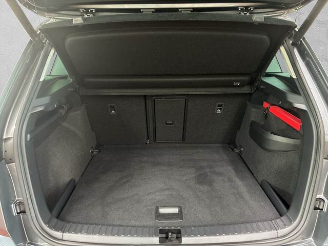 Skoda - Karoq 2.0 TDI DSG Tour 4x4 LED+KAMERA+AHK+ACC+_13
