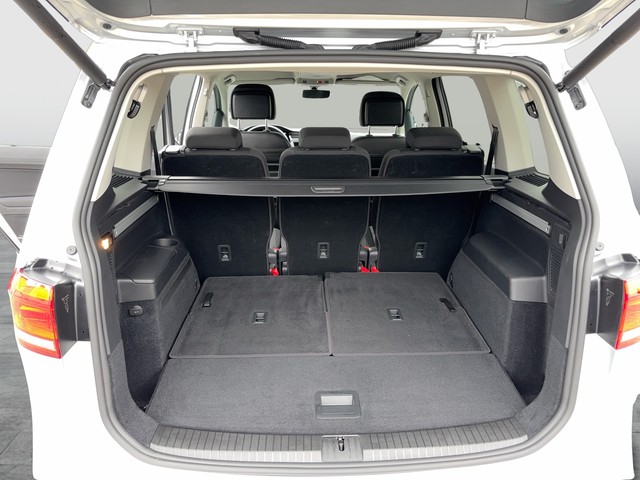 VW - Touran 1.5 TSI DSG Comfortline ACC LED 7-SITZE_4 VW - Touran 1.5 TSI DSG Comfortline ACC LED 7-SITZE_4
