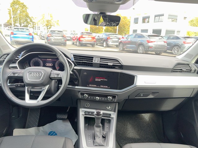 Audi - Q3 Sportback 40 TFSI S-tronic quattro S-Line_2