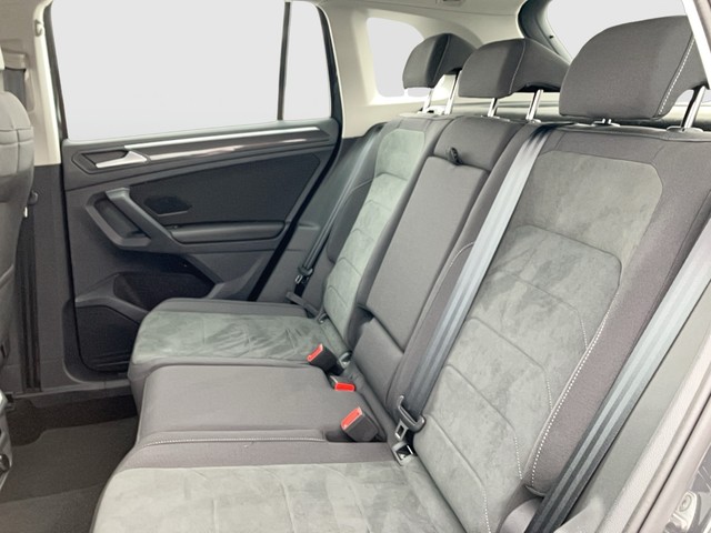 VW - Amarok 3.0 TDI Aventura DK 4M AHK Harman Leder_3