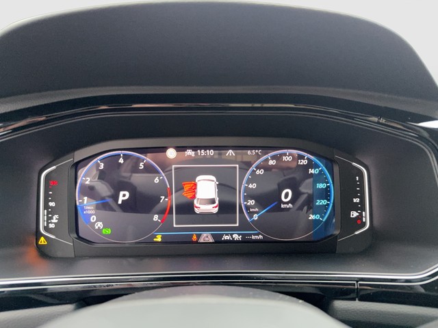 VW - T-Roc 2.0 TSI R-Line 4Motion Black Pano RFK AHK_14