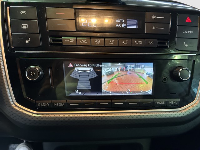 VW - up! e-up! Active NAVI+RÜCKFAHRKAMERA+SITZHEIZUNG_5