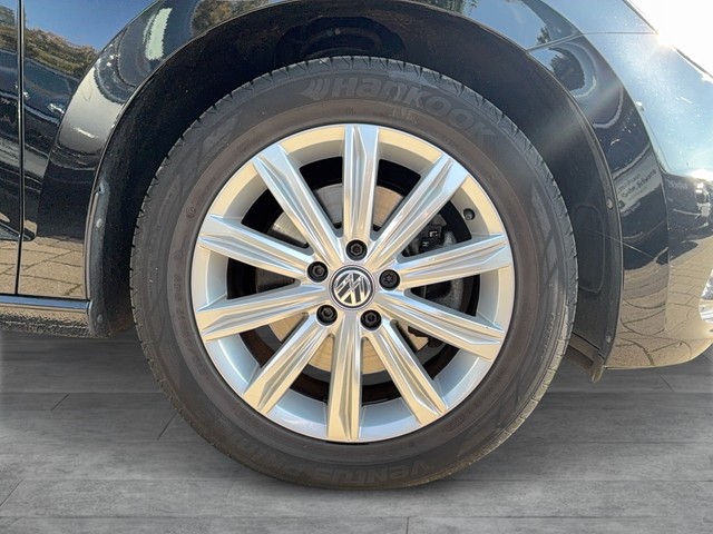VW - Touran 1.5 TSI DSG Highline ACC+LED+NAVI+PANO_10 VW - Touran 1.5 TSI DSG Highline ACC+LED+NAVI+PANO_10