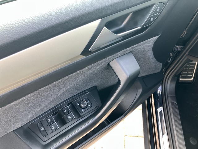 VW - T-Roc 1.0 TSI Move LED+NAVI+SHZG+PDC+LANE+LM17"_5 VW - T-Roc 1.0 TSI Move LED+NAVI+SHZG+PDC+LANE+LM17"_5