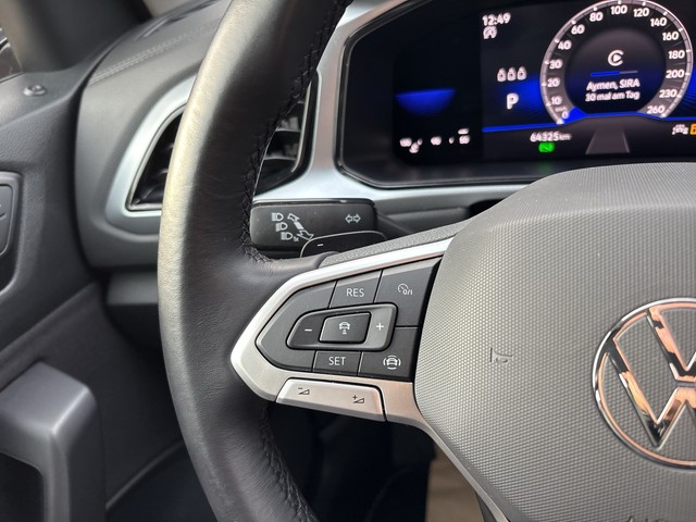 VW - T-Roc 1.5 TSI DSG Life RFK LED Parklenk_7