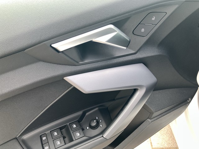 Audi - A3 Sportback 30 TFSI S-tronic Advanced NAVI+SHZG_5