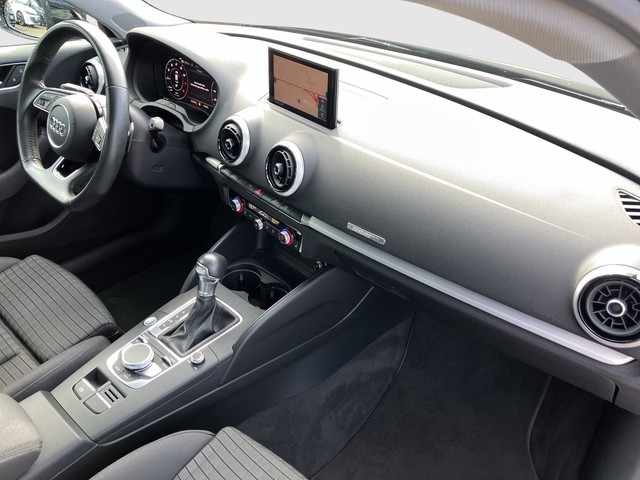 Audi - A3 Sportback 40 e-tron Sport AHK CAM LED NAVI_7