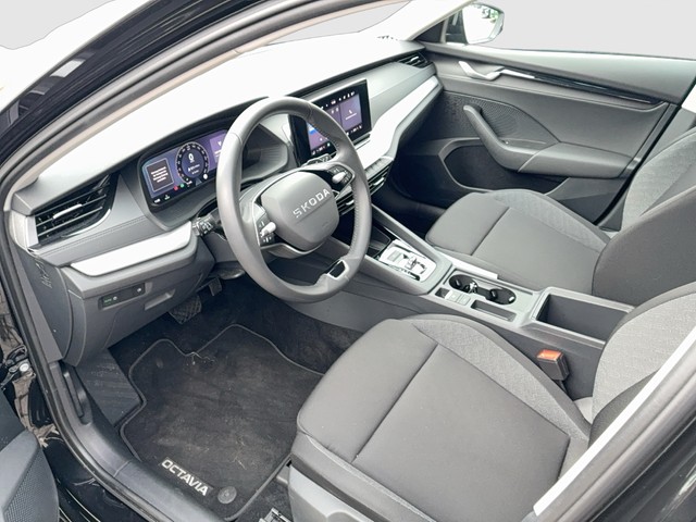 Skoda - Octavia Combi 1.5 TSI mHEV Essence Virtual+LED+Sitzhzg._19