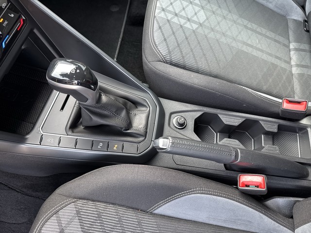 VW - Taigo 1.0 TSI DSG R-Line AHK Navi Matrix ACC_6 VW - Taigo 1.0 TSI DSG R-Line AHK Navi Matrix ACC_6