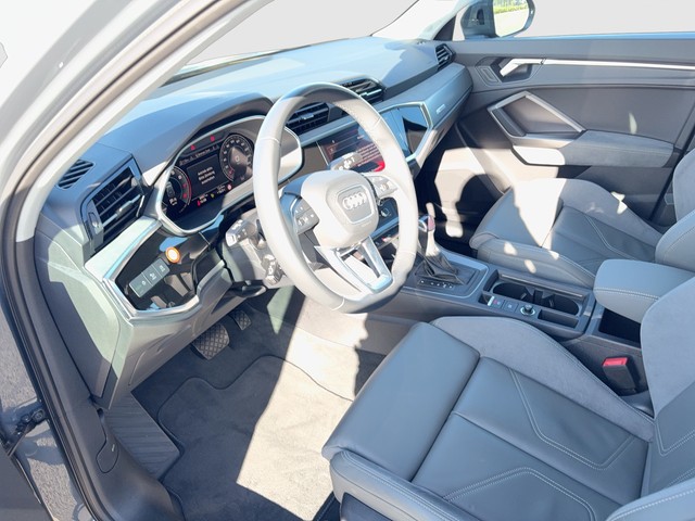Audi - Q3 35TFSI S-tronic advanced LED+ACC+NAVI+_13