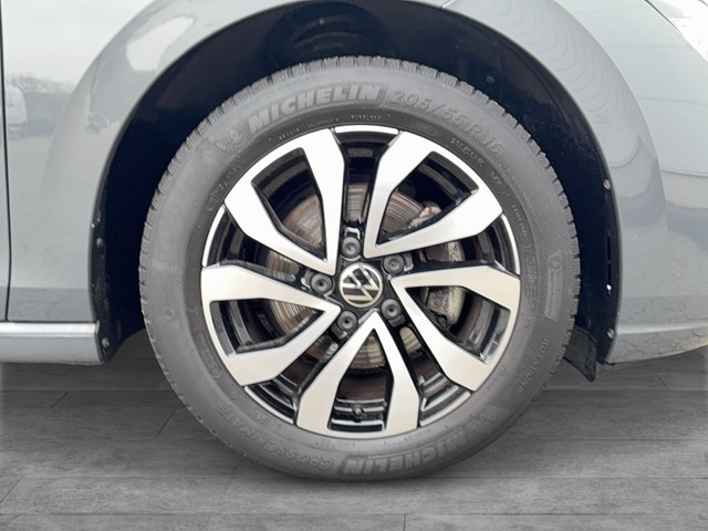 VW - Polo VI 2.0 TSI GTI Pano RFK Navi Sport Select_9