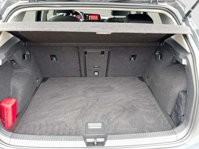 VW - Polo VI 2.0 TSI GTI Pano RFK Navi Sport Select_4