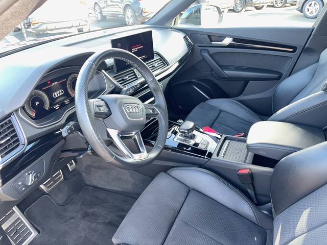Audi - Q5 Sportback 40 TDI S-tronic quattro S-Line PANO_11