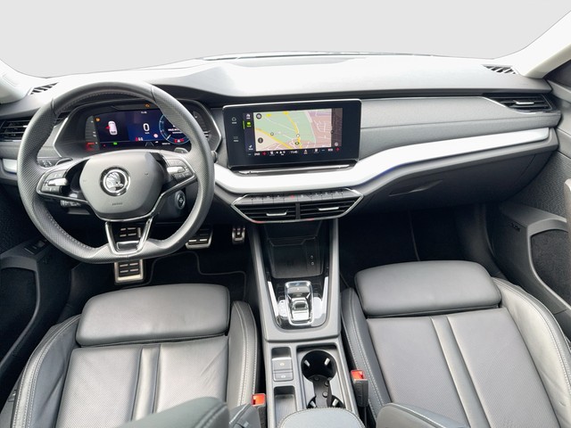 Skoda - Octavia Combi 1.4 TSI DSG Style iV ACC+LED+PANO_2