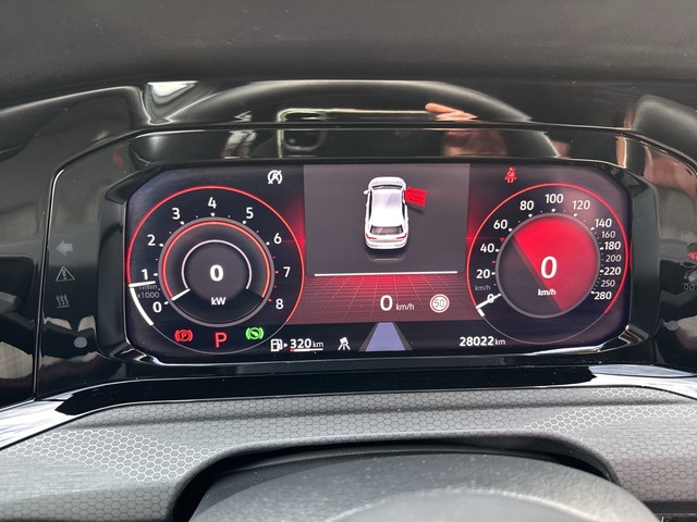 VW - Golf VIII 2.0 TSI DSG GTI ACC CAM HUD LED NAVI_15