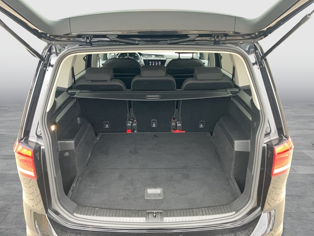 VW - Touran 2.0 TDI DSG Comfortline NaviPro+Sitzhei._4 VW - Touran 2.0 TDI DSG Comfortline NaviPro+Sitzhei._4