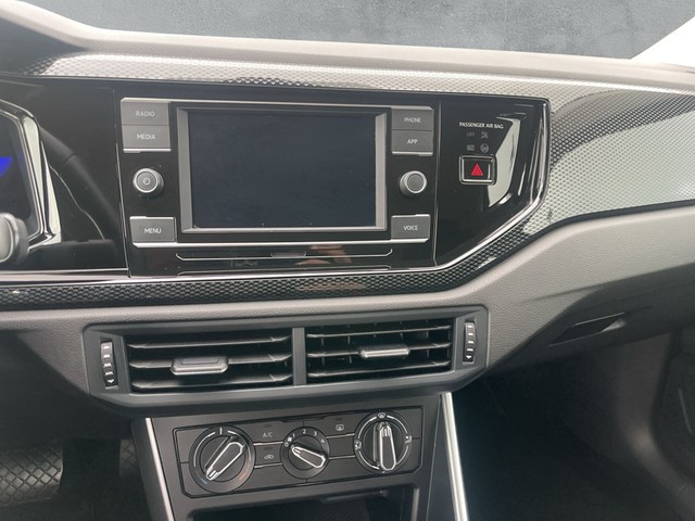 VW - Taigo 1.0 TSI DSG Life LED LM16 MFL PDC TEL_5 VW - Taigo 1.0 TSI DSG Life LED LM16 MFL PDC TEL_5
