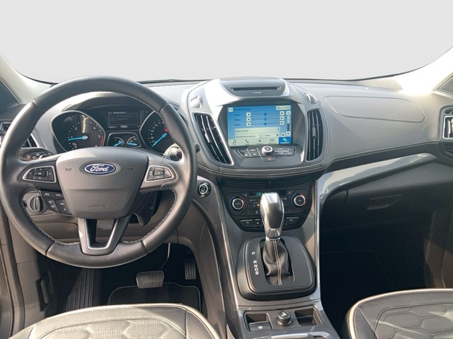 Ford - Kuga 2.0 TDCi Vignale AHK+NAVI+XENON+PANO+LM19"_2
