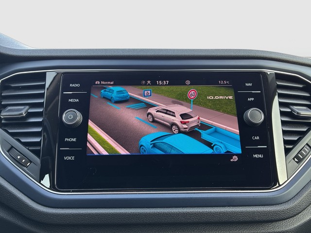 VW - T-Roc 1,5 TSI Style DSG AHK Navi_7